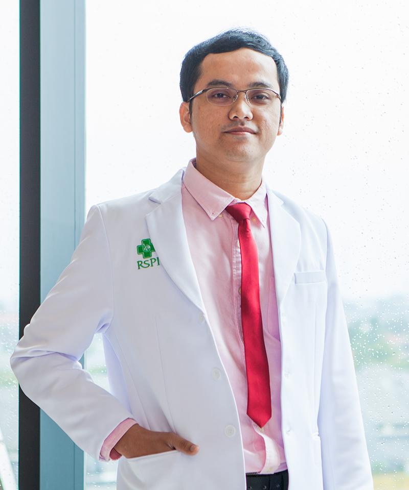 dr. Adri Fauzan, Sp. K.F.R